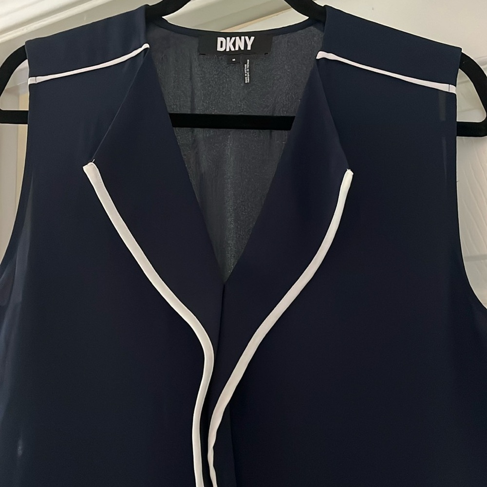 DKNY TUXEDO TANK SZ Med